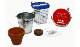 Bucket with seeds (6 cm)