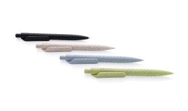 Wheat straw pen
